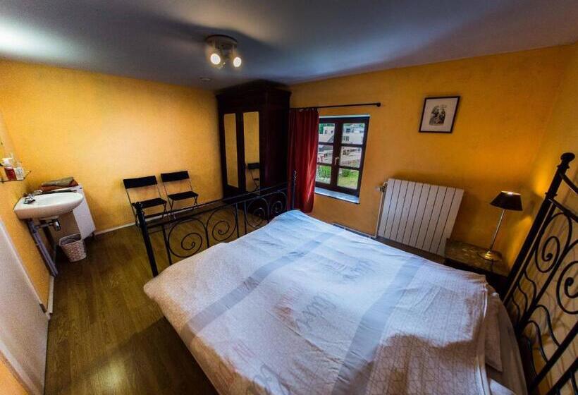 带2个卧室的公寓, B&b Aux 10 Clefs