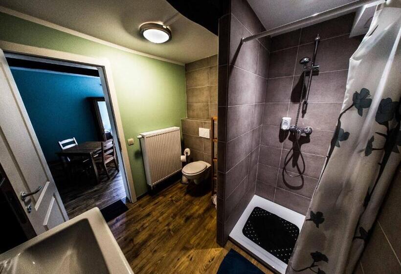 标准间, B&b Aux 10 Clefs