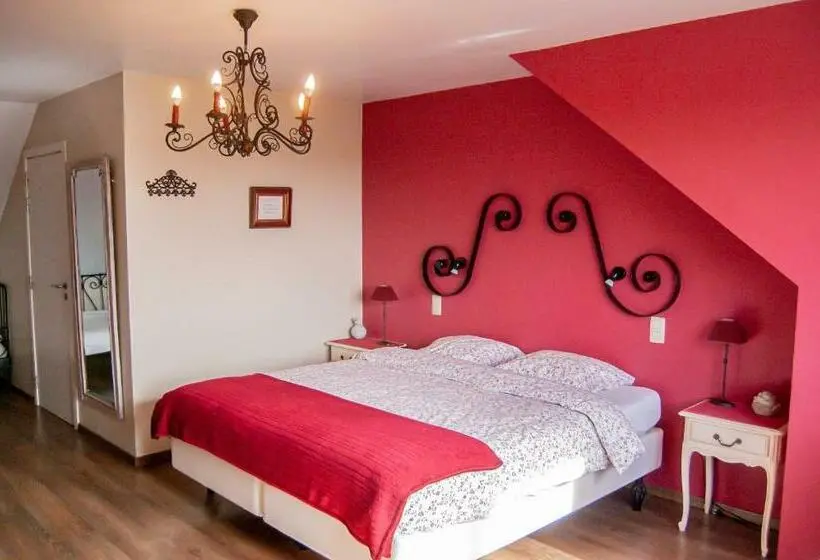 Deluxe Kolmen Hengen Huone, B&b Tuin Der Zinnen