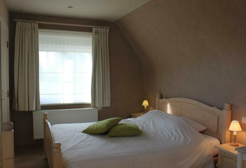 スタンダードルーム, B&b Wisteria