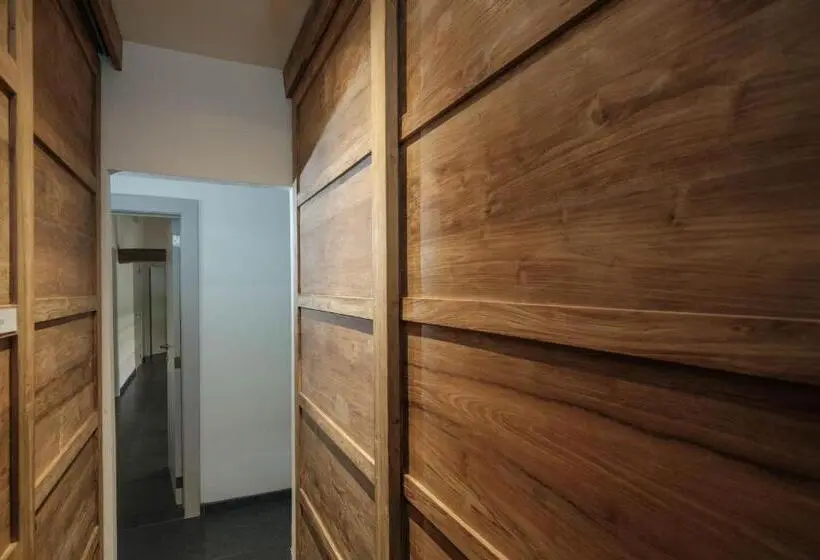 Talo 4 Makuuhuonetta, Craywinckelhof Streekbelevingscentrum