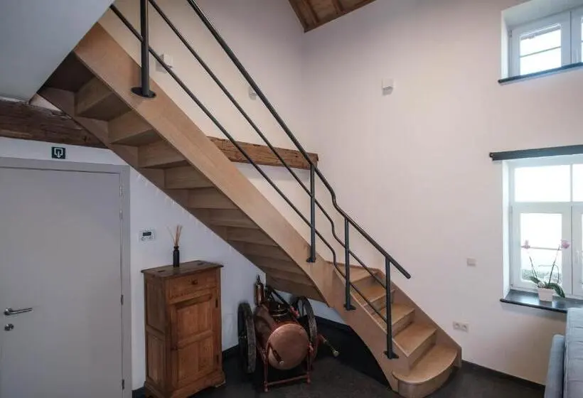 Talo 4 Makuuhuonetta, Craywinckelhof Streekbelevingscentrum