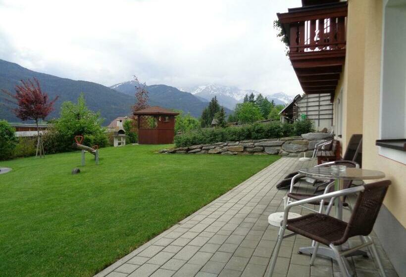 テラス付き1ベッドルームアパートメント, Eckenhof