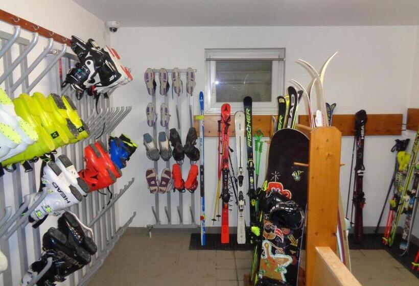 テラス付き1ベッドルームアパートメント, Eckenhof