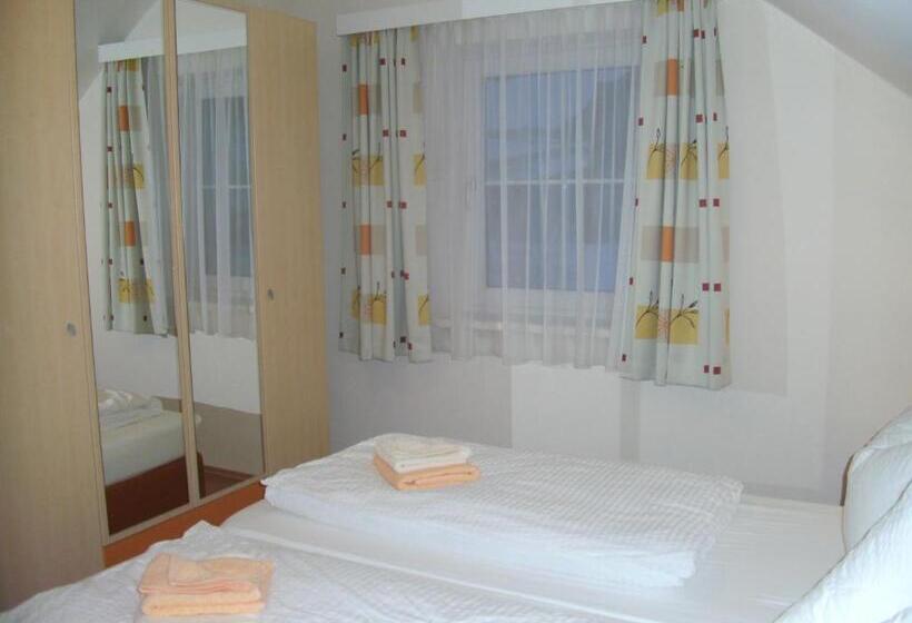 バルコニー付2ベッドルームアパートメント, Eckenhof