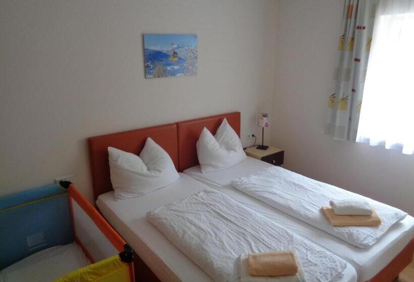 バルコニー付2ベッドルームアパートメント, Eckenhof