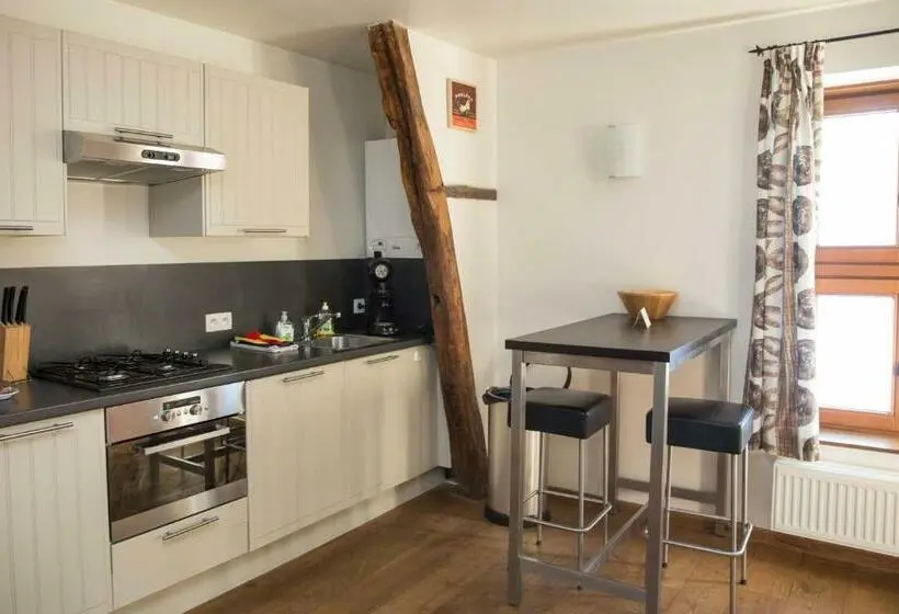 Standard-studio, Ferme Des Templiers