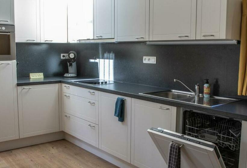 דירת חדר סופריור, Ferme Des Templiers