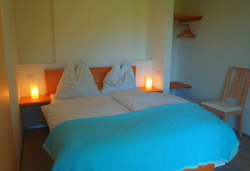 غرفة قياسية ثلاثية مزودة بشرفة, Gästehaus Rosa Leitgeb