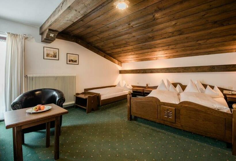 غرفة قياسية ثلاثية مزودة بشرفة, Alpen Villa Rieder