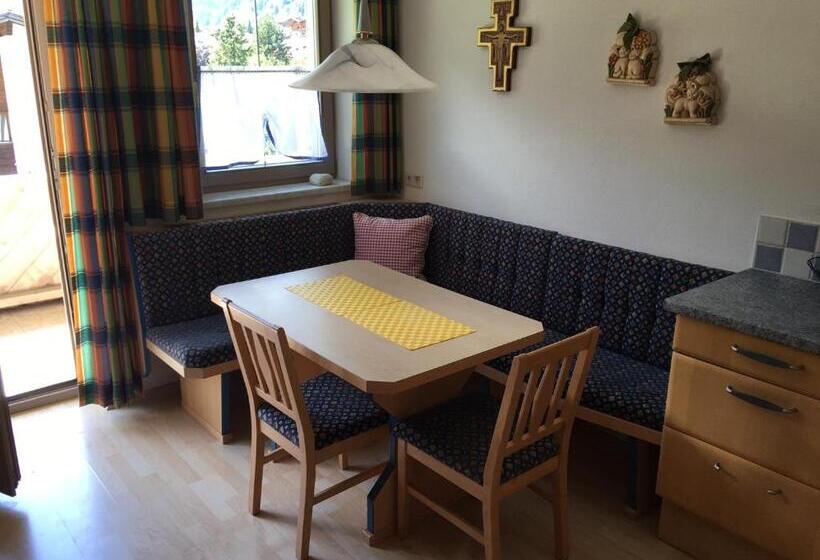 Апартаменты 3 Спальни, & Appartements Alpenresidenz Viktoria