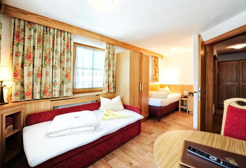 패밀리 룸, Arnika