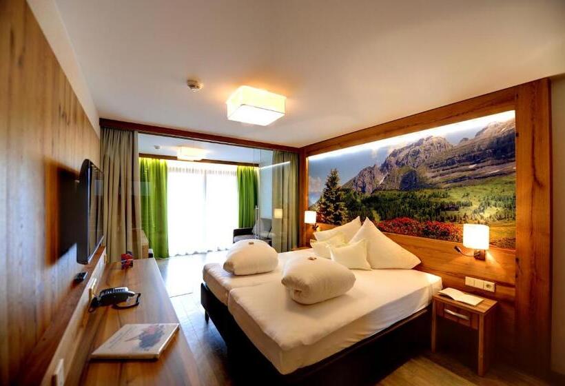 디럭스 룸, Arnika