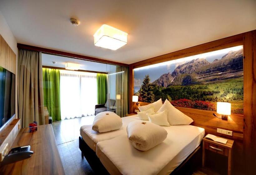 디럭스 룸, Arnika