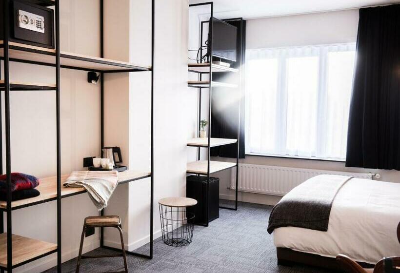 חדר סטנדרט, Carnac