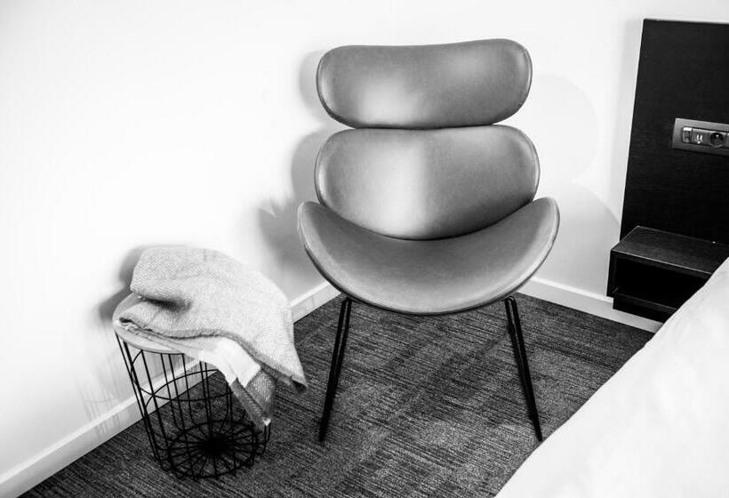 חדר סטנדרט, Carnac