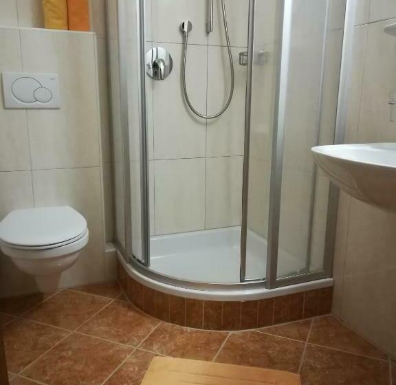 חדר סטנדרט עם מרפסת, Garni Austria