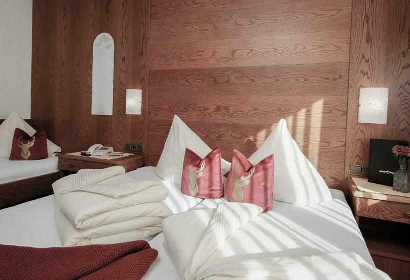 标准三人间, Garni Rustica