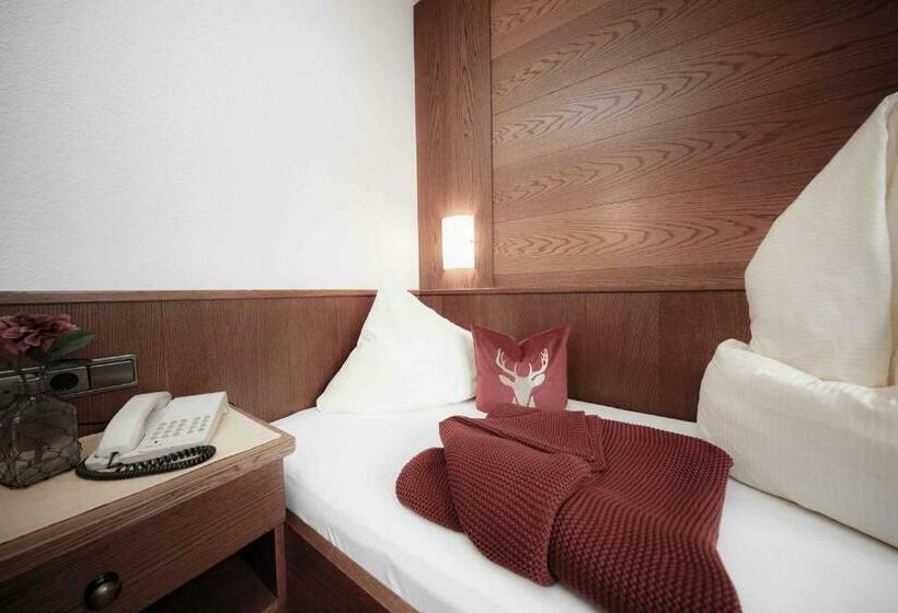 标准单人间, Garni Rustica