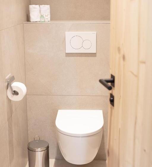 标准三人间, Garni Rustica