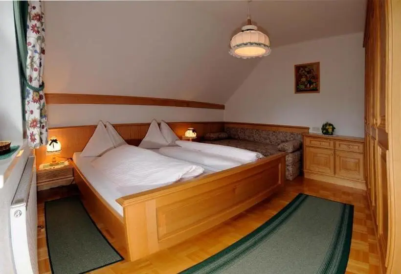 Huoneisto 2 Makuuhuonetta, Gasthof Zur Gams