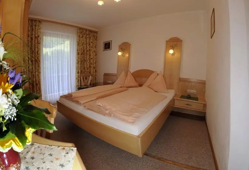 Classic Yhden Hengen Huone, Gasthof Zur Gams