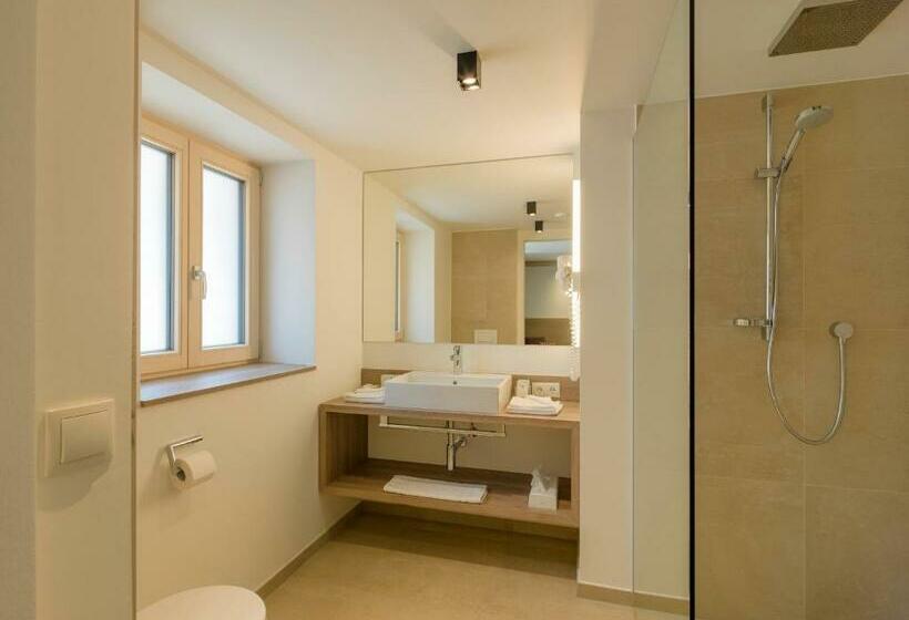 Comfort room with balcony, Quality Hosts Arlberg Hotel Goldenes Kreuz B&b