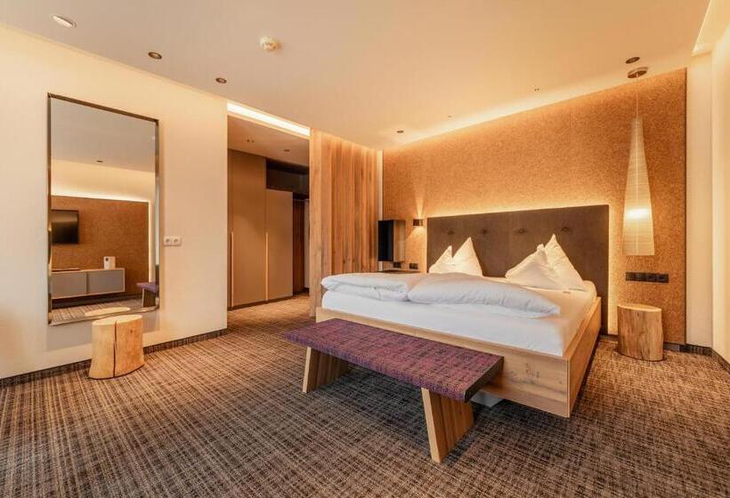 高级三人间, Kräuterhotel Hochzillertal