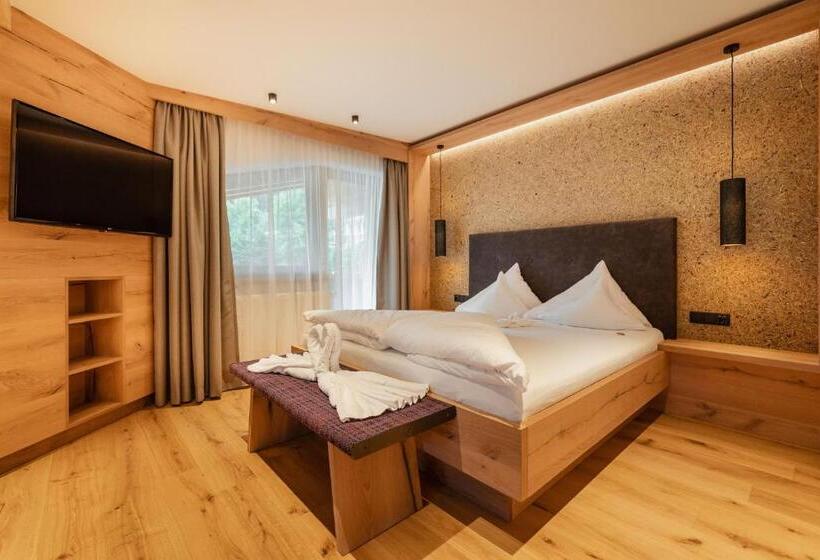 高级三人间, Kräuterhotel Hochzillertal