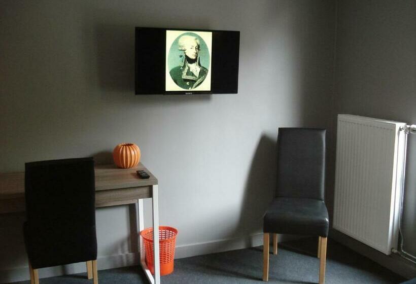 Номер Стандарт, La Fayette