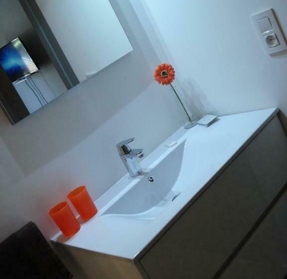 Номер Стандарт, La Fayette