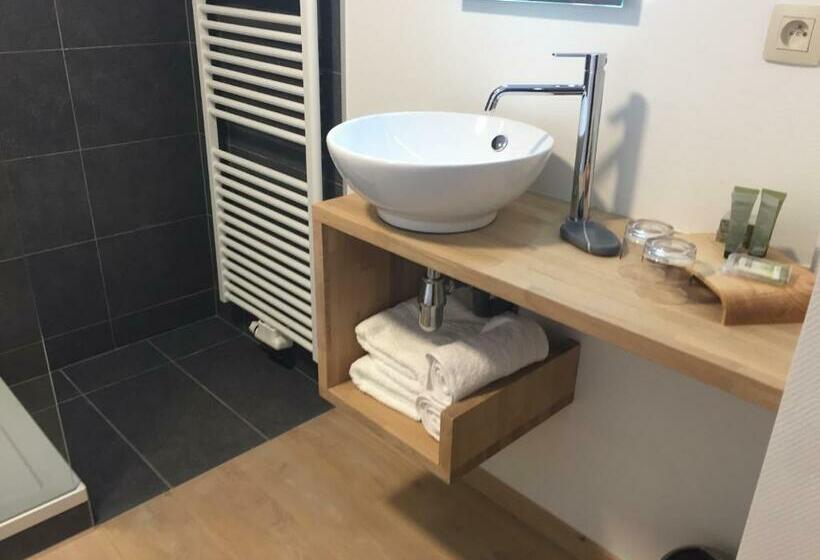 舒适型房间, Le Fournil