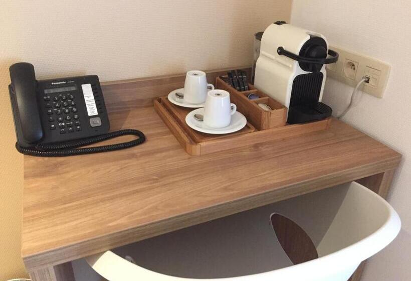 舒适型房间, Le Fournil