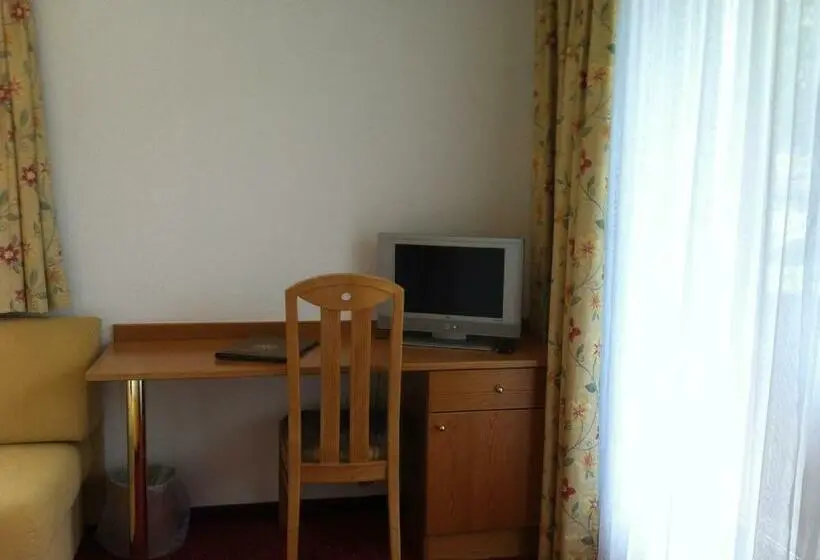 Standard-huone, Medrazerhof
