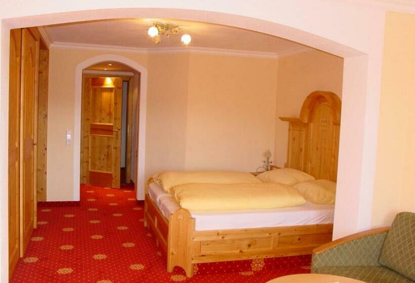 غرفة عائلية مطلّة علي الجبل, Sonnhof Am Hochkönig