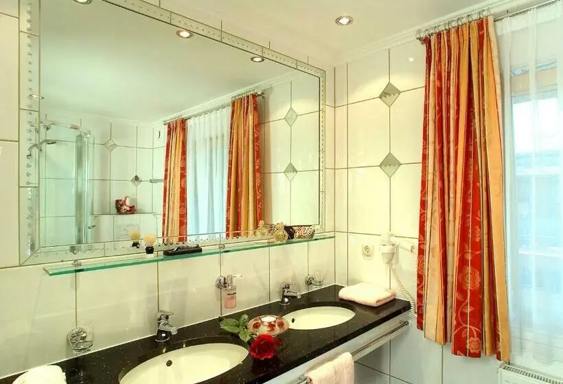 Quarto Deluxe, Verwall