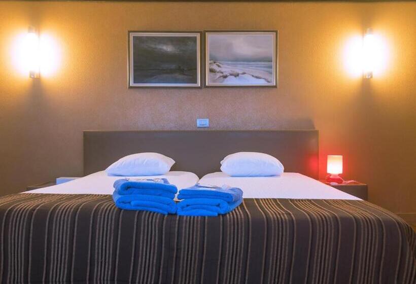 Номер Стандарт Вид на Море, Villa Escale