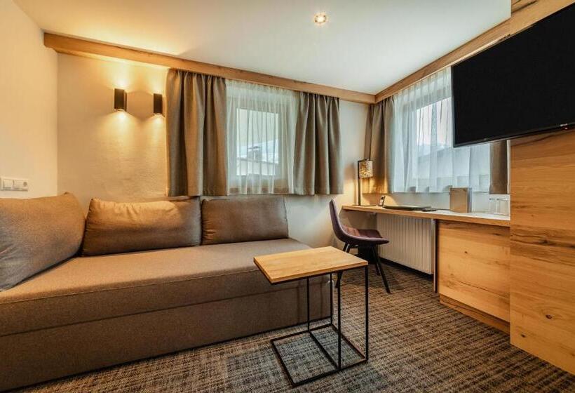 高级三人间, Kräuterhotel Hochzillertal