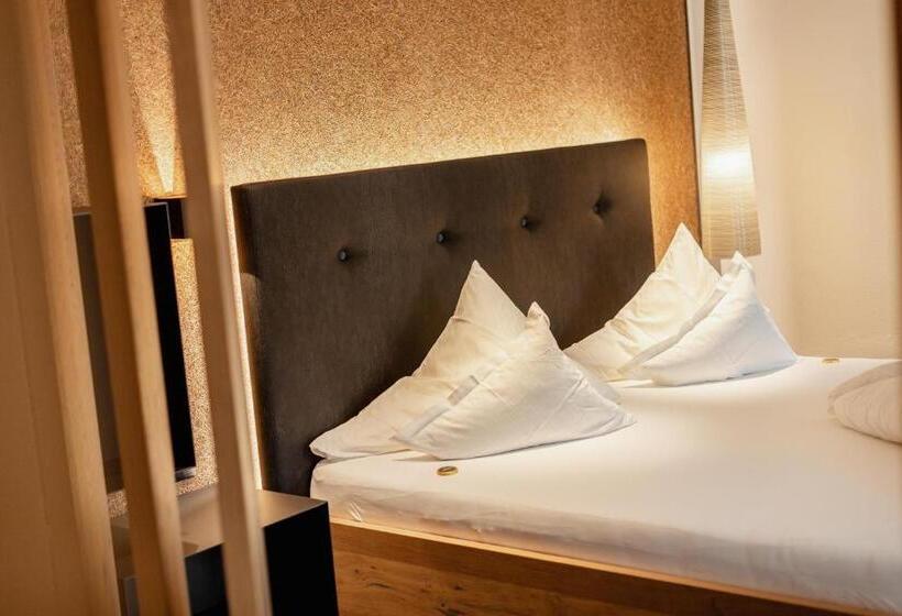 高级三人间, Kräuterhotel Hochzillertal