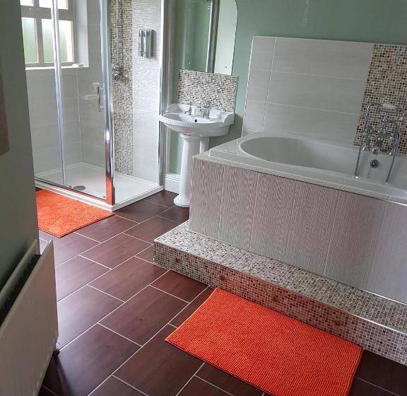 חדר דלוקס, The Meadows B&b