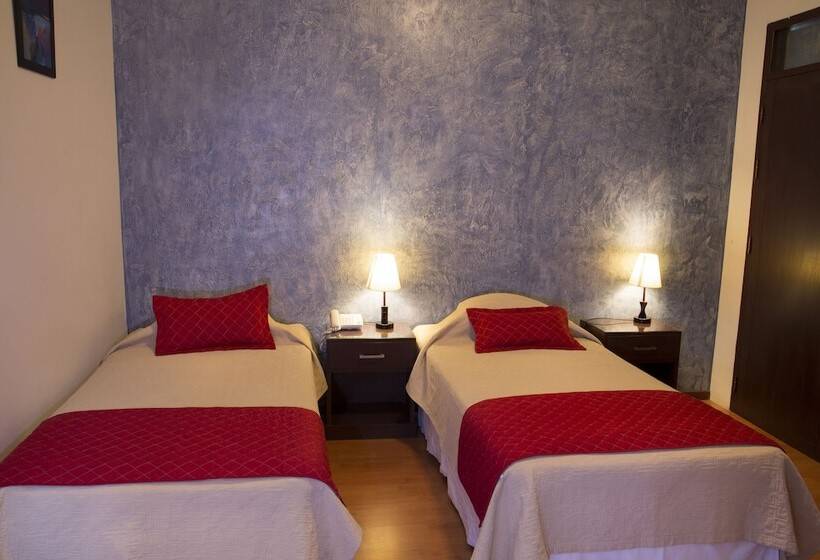 اتاق استاندارد, Granny