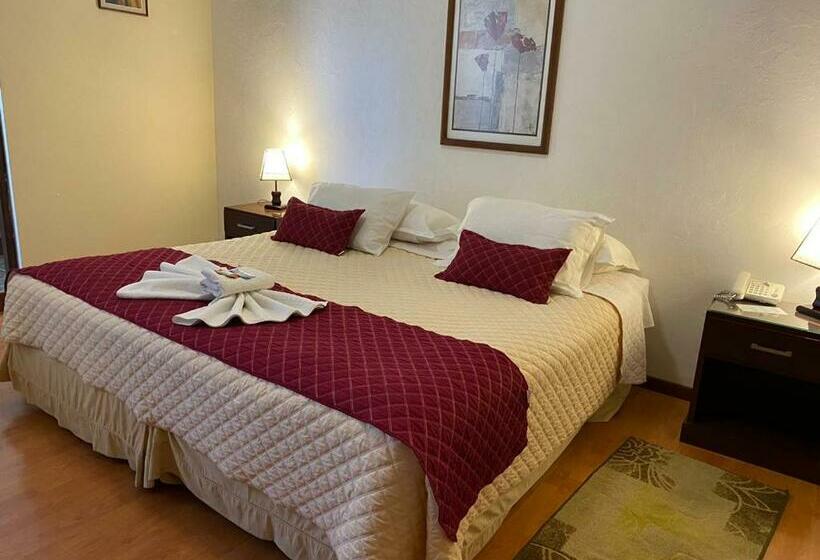 اتاق استاندارد, Granny