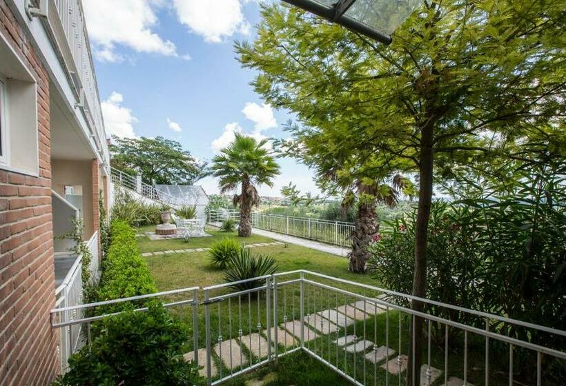 اتاق استاندارد, B&b Belvedere