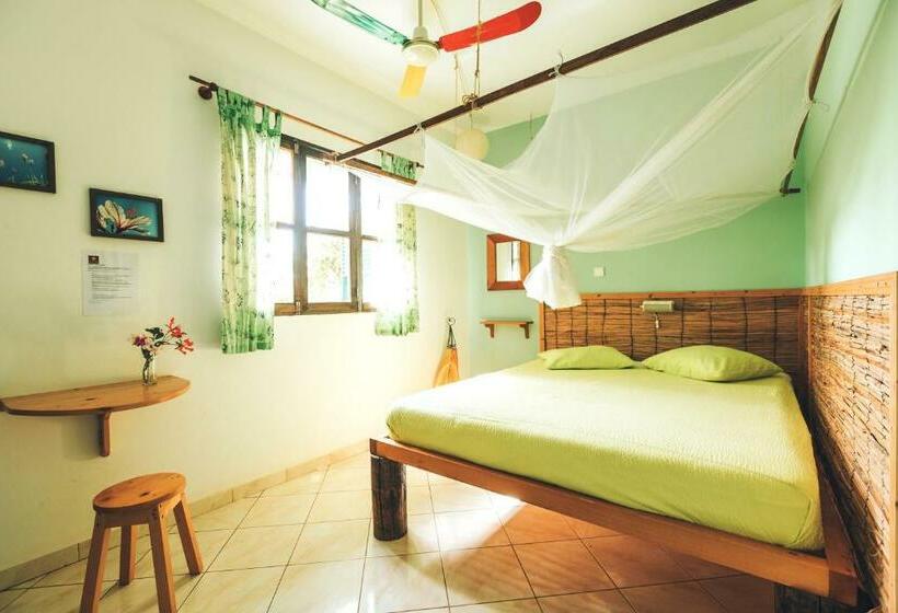 اتاق استاندارد, Casa Strela B&b Tarrafal