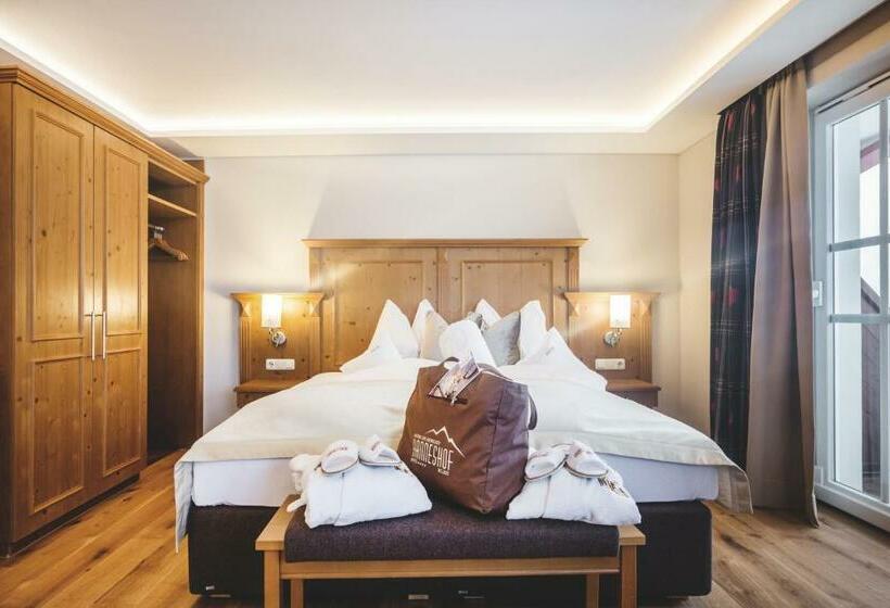 جناح جونيور, Familien  Und Wellnesshotel Hanneshof