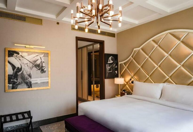 سوییت جونیور, Al Habtoor Polo Resort