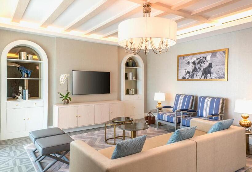 ویلای 4 خوابه, Al Habtoor Polo Resort