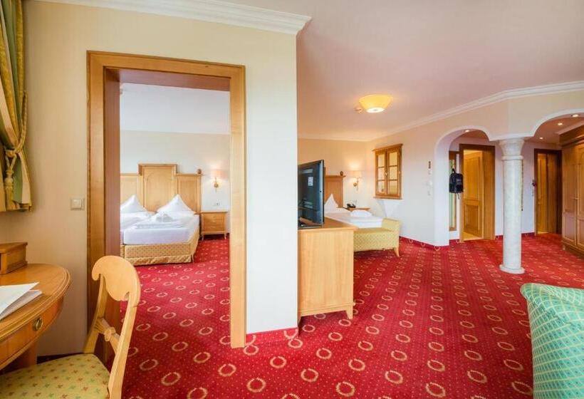 غرفة سوبيريور عائلية, Alpenschlössl