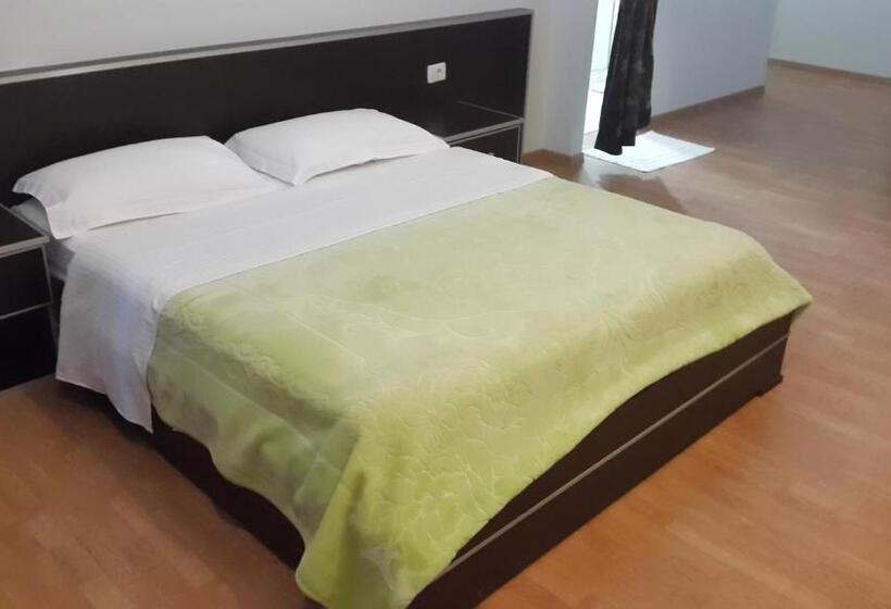 חדר סטנדרט, Alpet