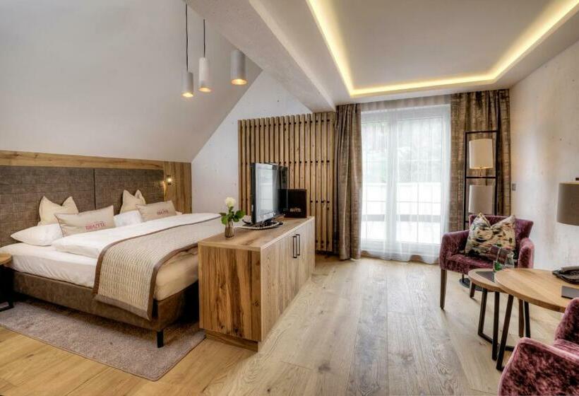 클래식 룸, Brigitte